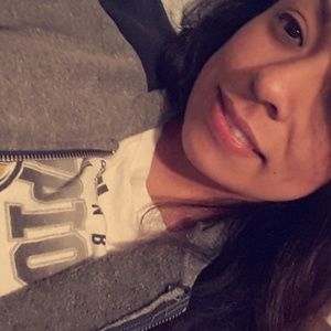 Meet your Posher, Korina